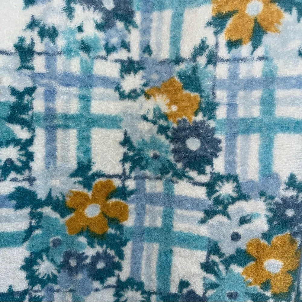 Vintage 2pc Floral Bath Towel Set
